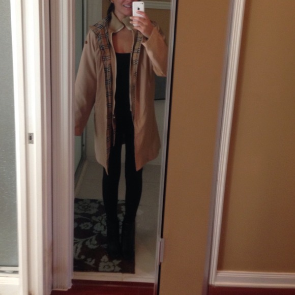 REDUCED!!! Burberry Coat!
