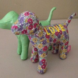 Victoria's Secret PINK Dogs