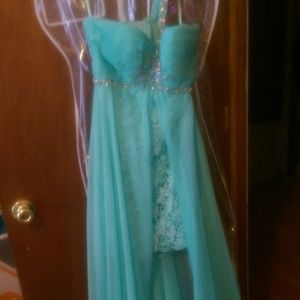 Prom dress