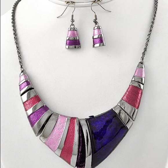 Lilac necklace set