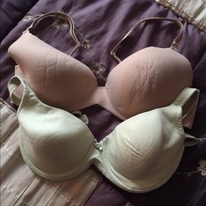 VS bras.