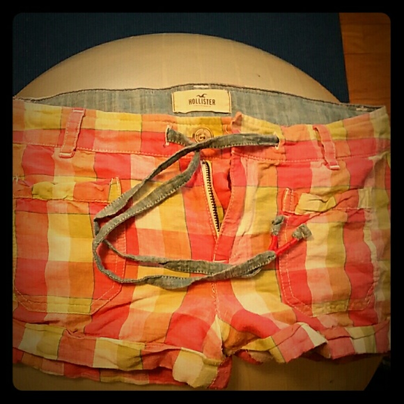 Cute checked shorts by Hollister
