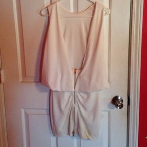 Akria dress
