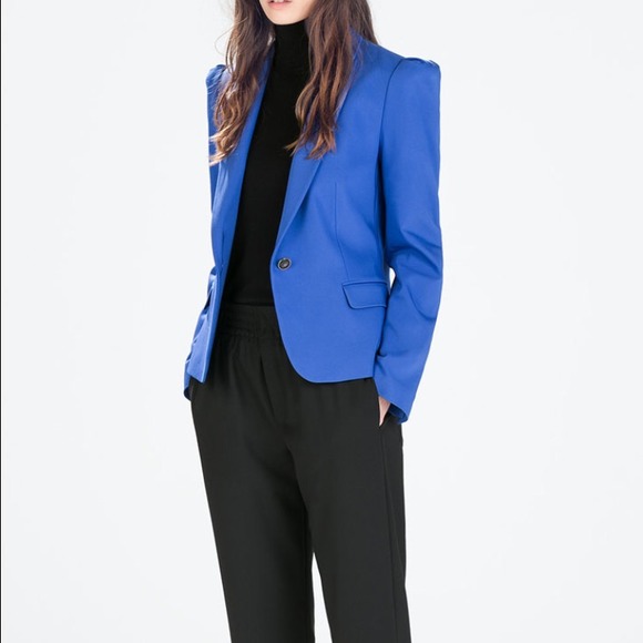 Zara Blue Blazer with puffy shoulders💙👠💼