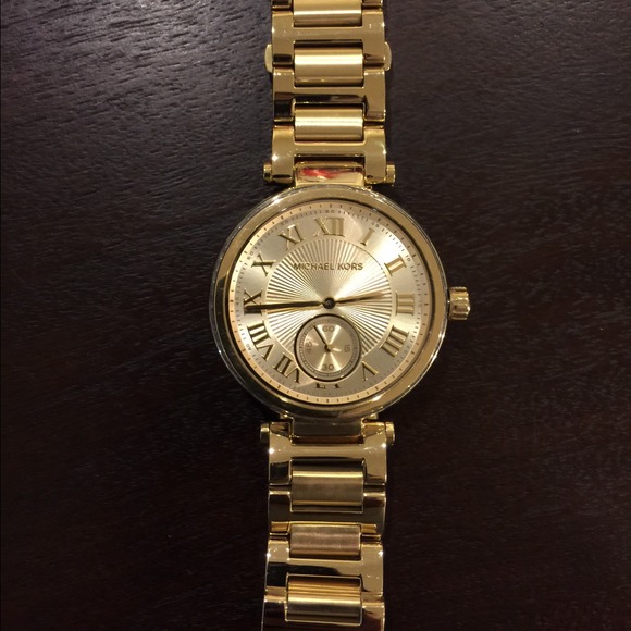 Authentic Michael Kors Skylar Watch NWOT 💓💓 - Picture 2 of 4