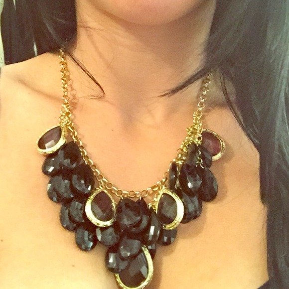 Statement necklace