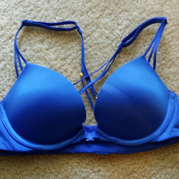 Victorias Secret Very sexy strappy back bra