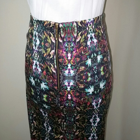 🎈BUNDLE FOR SHERRI🎈Zara pencil skirt - Picture 2 of 4