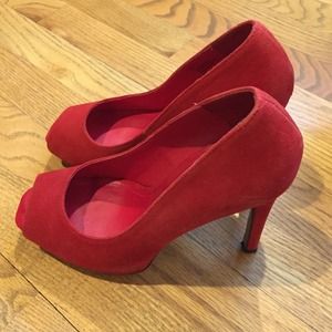 Steve Madden Red Peep Toe Pumps