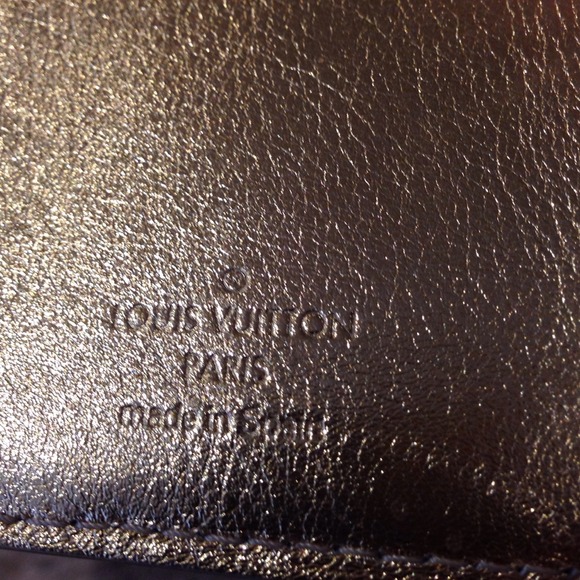 Authentic Louis Vuitton Suhali Leather Agenda! - Picture 3 of 4