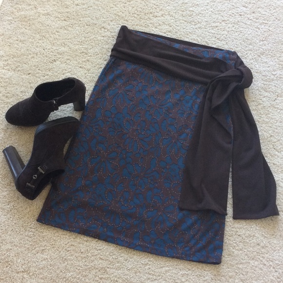 Gazel Dresses & Skirts - 💝Gazel skirt