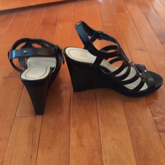 Shoes - Picture 2 of 2