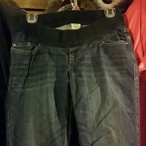 DONT MISS OUT 2 pairs of maternity jeans!!!!