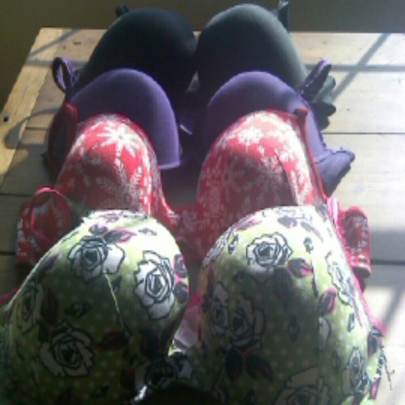4-!! *Cacique Bras* Size- 44DDD *