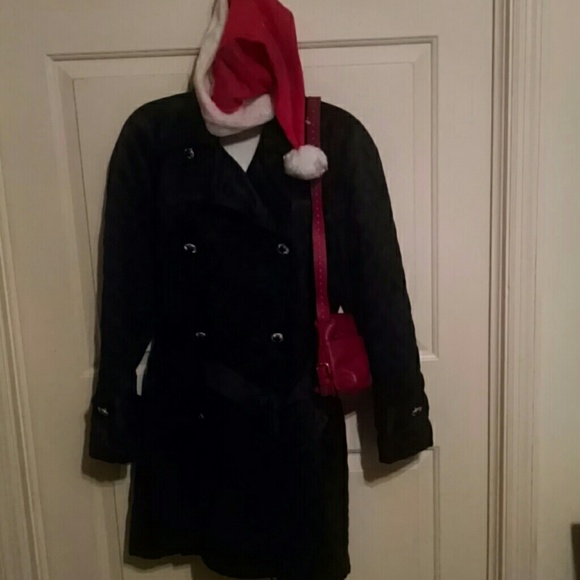 NWOT. 100% SILK. SEMI/ PUCKER 3/4 LENGTH COAT