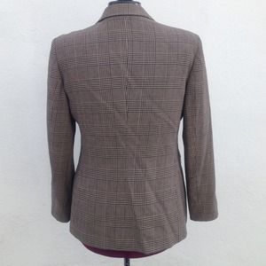 Georgio Armani Jackets & Coats - ⭐️Georgio Armani retro-vintage designer blazer Georgio Armani Jackets & Coats - ⭐️Georgio Armani retro-vintage designer blazer