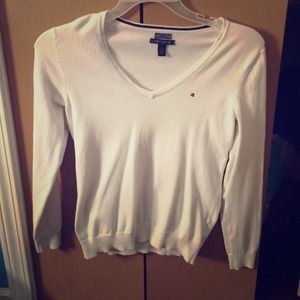 Tommy Hilfiger sweater