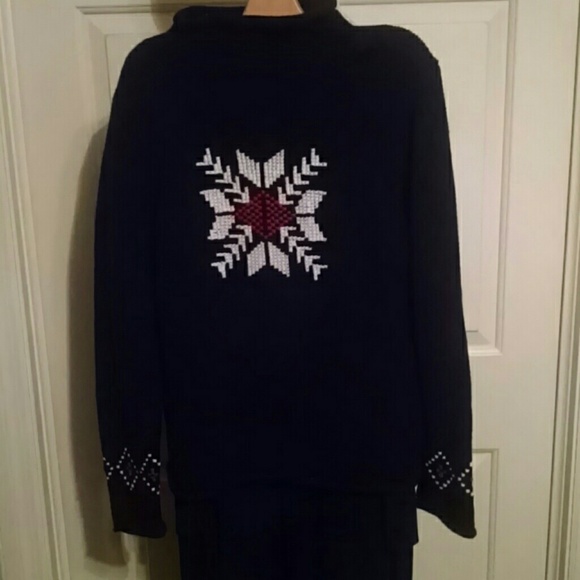 SALE. NWOT NEVER WORN SWEATER AND SCARF - Picture 2 of 3