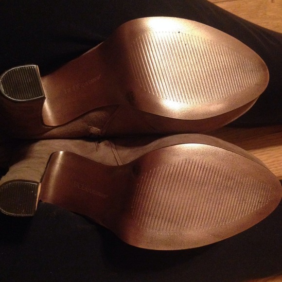 NEVER WORN,FREESEPHORAEYESHADOW paletw. purchase - Picture 2 of 4