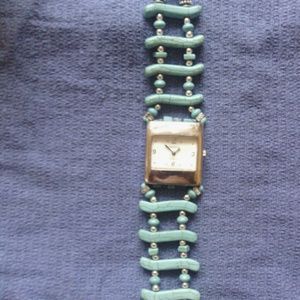 Ladies wrist watch