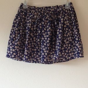 Navy Floral Forever 21 skirt