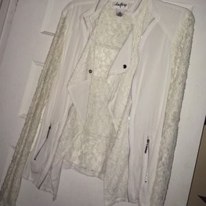 White daytrip coat