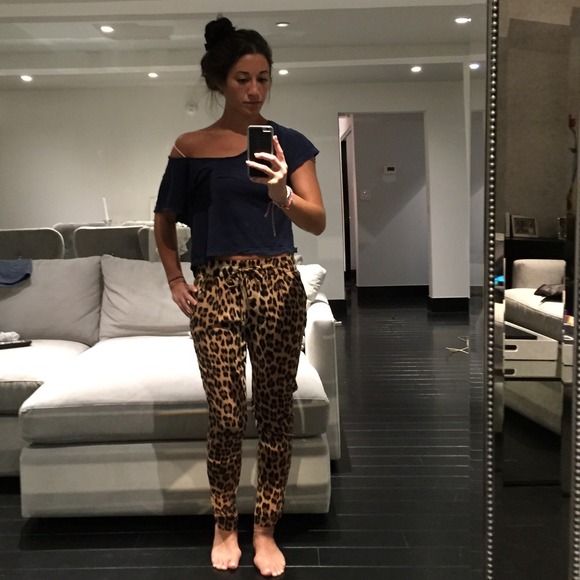 Zara Leopard Pants - Picture 2 of 4