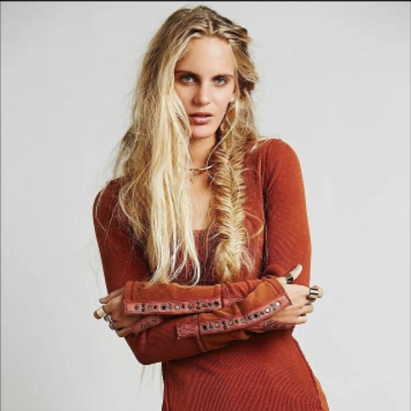 🍄ISO🍄 Free People studded heart thermal top XS - Picture 1 of 2