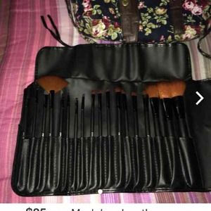 Brush set!!!