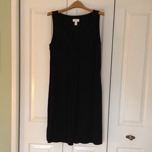 Perfect little black dress for a cruise.