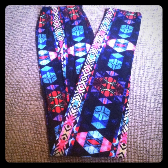 😘LEGGINGS