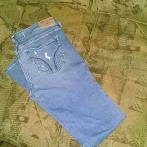 ❌SOLD❌ Hollister skinnies!