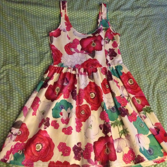 Floral summer dress
