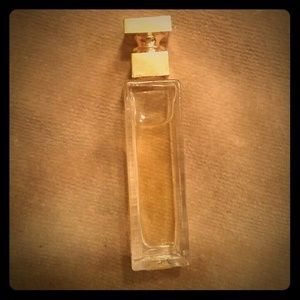 elizabeth arden 5th avenue perfume, full.