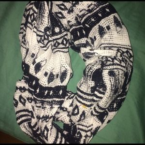 Urban outfitters infinity scarf