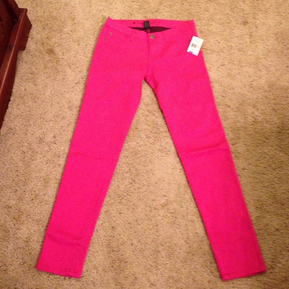 Hot pink skinny jeans size 7