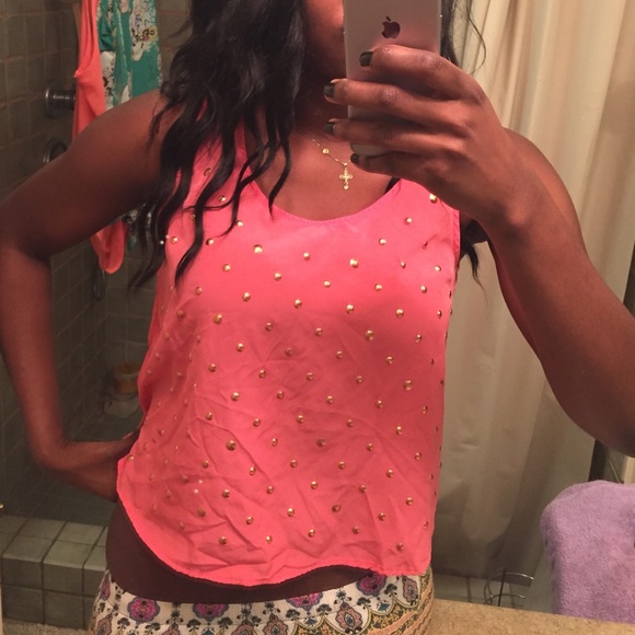 Coral studded top - Picture 2 of 2