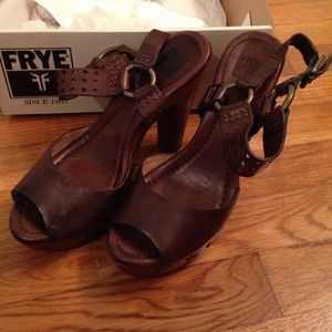 Frye Shoes Sz 7.5