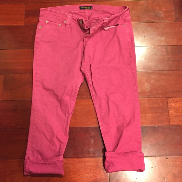 Levi Denim Capris