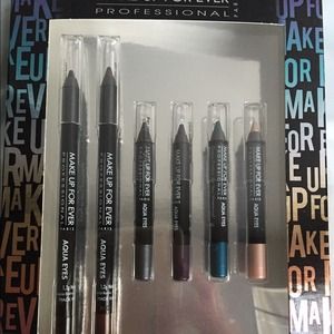 Make up forever Aqua eyes collection