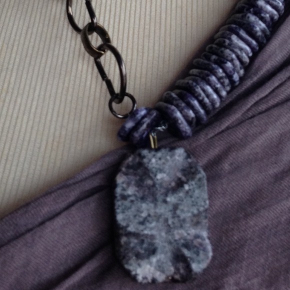 🎉SOLD🎉Handmade beaded chain stone necklace - Picture 2 of 4