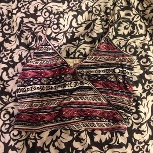 Cropped tribal print top