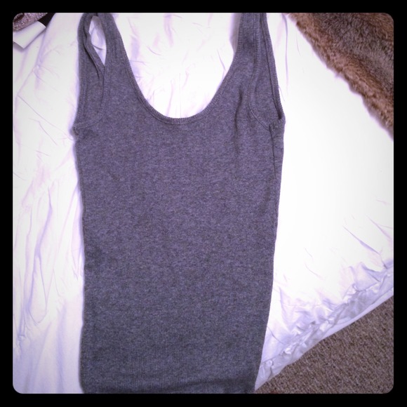 Low back grey tobi tank