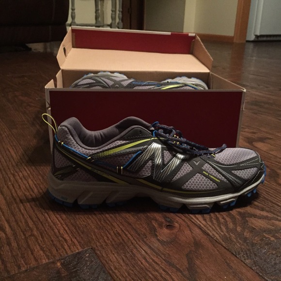 New balance trail running shoes.  NWT mens 10.5