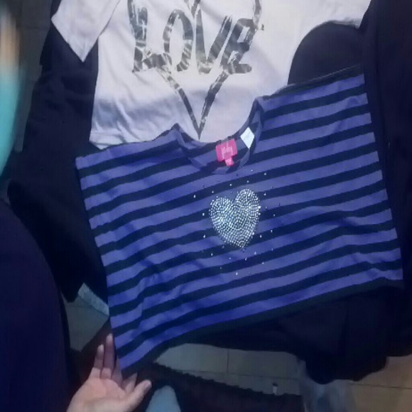 SUPER SALE 2 Kids tops worn once great condition