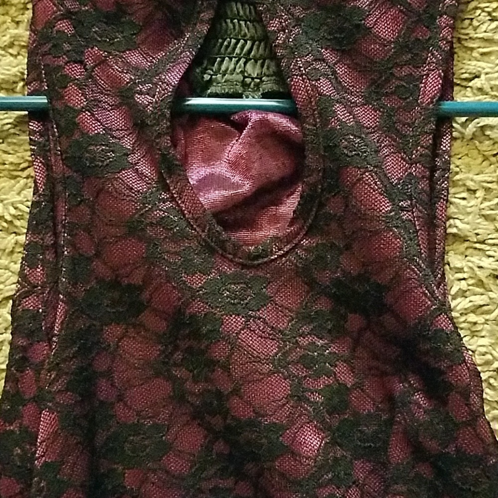 Black/pink Lace Dress - Picture 4 of 4