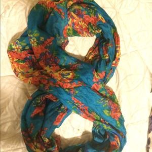 Infinity scarf