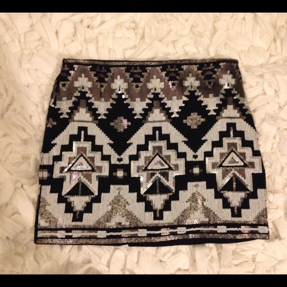 Express sequin Aztec mini skirt
