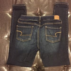 AE super stretch Jeggings size 6