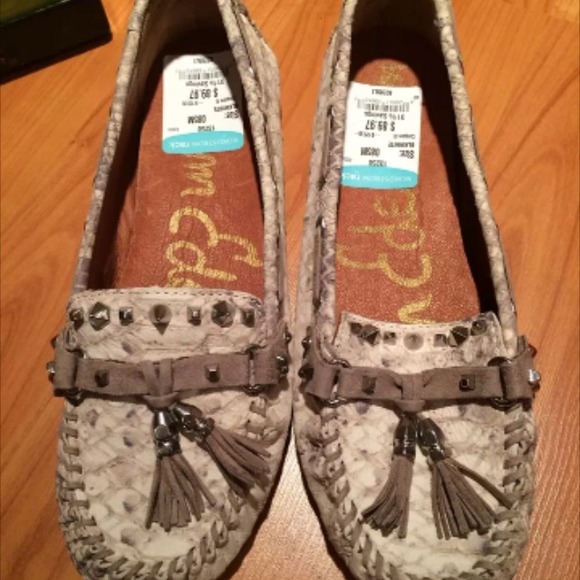 Great Sam Edelman Jalen Moccasin Style Flats!!